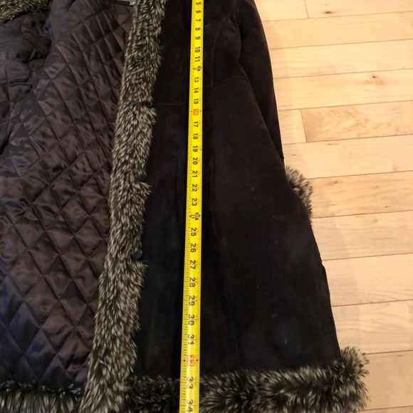 Coat - Picture 4 of 6